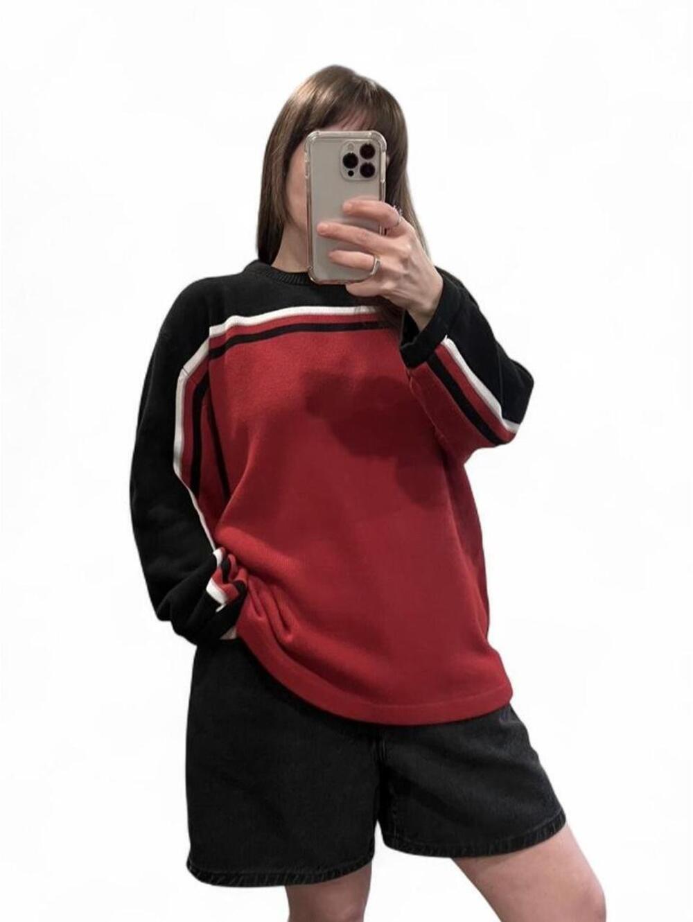 Vintage Y2K Skater Red & Black Striped Knit Sweater Oversized